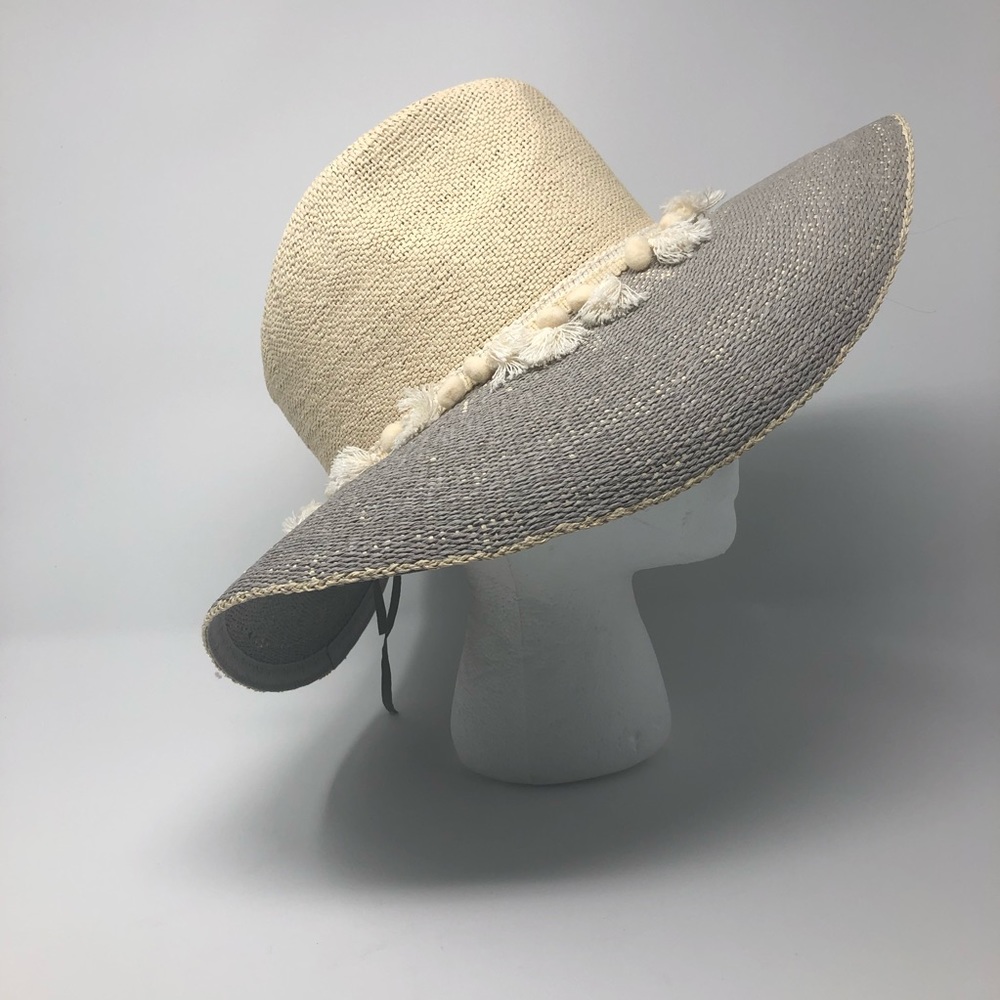 AE Tassel Trim Panama Hat - Picture 7 of 8